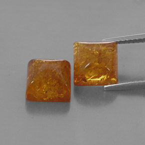 2.63 ct Orange Amber Gemstone, Amber Gem in Square Cabochon Shape for Sale.
