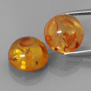 3.27 ct Orange Amber Gemstone, Amber Gem in Round Cabochon Shape for Sale.