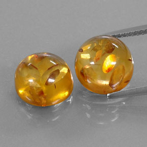3.63 ct Orange Amber Gemstone, Amber Gem in Round Cabochon Shape for Sale.