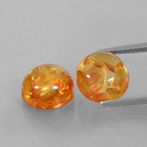 3.59 ct Orange Amber Gemstone, Amber Gem in Round Cabochon Shape for Sale.