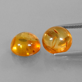 3.30 ct Orange Amber Gemstone, Amber Gem in Round Cabochon Shape for Sale.