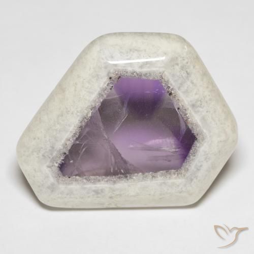 45,43 ct Amethyst-Geodenscheibe, 30,7 x 28,4 mm aus Brasilien, Photo A
