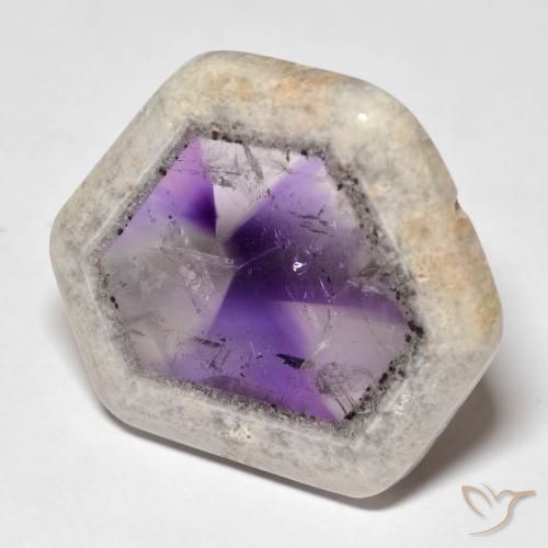 39,7 ct Amethyst-Geodenscheibe, 29,4 x 28,2 mm aus Brasilien, Photo A