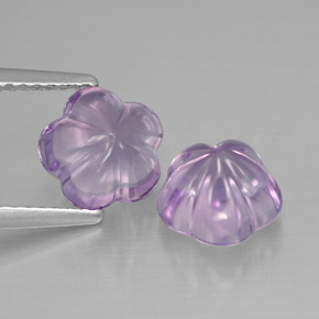 3.23 ct Violet Amethyst Stone, Natural Amethyst in Flower-Cut Shape for Sale