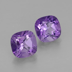 1.65 ct Violet Amethyst Stone, Natural Amethyst in Cushion-Cut Shape for Sale