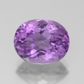 3.95 ct Violet Amethyst Gemstone, Amethyst Gem in Oval Facet Shape for Sale.