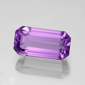 5.27 ct Violet Amethyst Stone, Natural Amethyst in Octagon Facet Shape for Sale