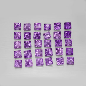 3.91 ct Violet Amethyst Gemstone, Amethyst Gem in Princess-Cut Shape for Sale.