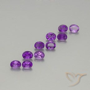 10 Stück ovaler violetter Amethyst Set aus Brasilien - Gewicht 3,67 ct total / Durchschn. je 0,37 ct, Größe 5,1 x 4,2mm, Farbe: Intensives Violett, Mohs-Härte 7 Geeignet für den täglichen Gebrauch im Schmuck, Fische Sternzeichen, Photo A