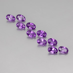 Vivid Pink Violet Amethyst Gem - 0.4ct Oval Facet (ID: 356794)