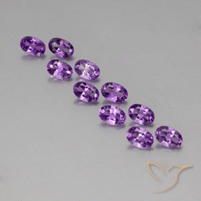 4.01ctw Natural Medium Purplish Violet Amethyst, Oval, VVS-VS