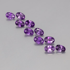 Violet violacé Améthyste gemme - 0.4ct Ovale facette (ID: 357321)