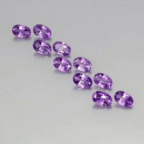 Violeta púrpura oscuro medio Amatista Gema - 0.4ct Forma ovalada (ID: 357439)