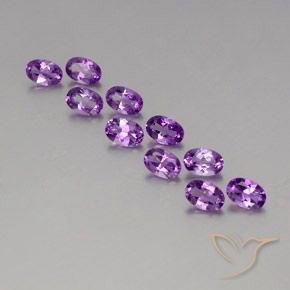 3.93ctw Natural Medium-Dark Purplish Violet Amethyst, Oval, VVS-VS