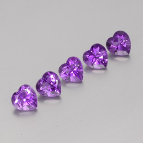 Medium-Dark Violet Amethyst Edelstein - 0.7ct Herz facettiert (ID: 357715)