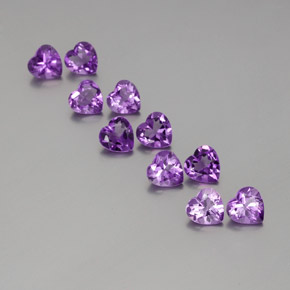 0.7ct Heart Facet Violet Amethyst Gem for sale 0.7ct Heart Facet Violet Amethyst Gem (ID: 357945)