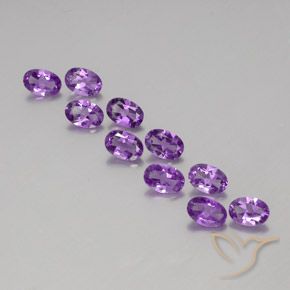 3.97ctw Natural Medium-Dark Purplish Violet Amethyst, Oval, VVS-VS