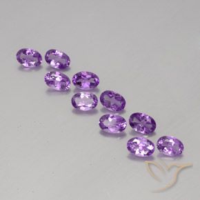 3.98ctw Natural Purplish Violet Amethyst, Oval, VVS-VS