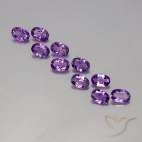 3.84ctw Natural Medium-Dark Purplish Violet Amethyst, Oval, VVS-VS