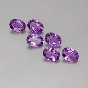 Violeta púrpura medio Amatista Gema - 0.7ct Forma ovalada (ID: 358768)