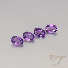 2.82ctw Natural Vivid Pink Violet Amethyst, Oval, VVS-VS