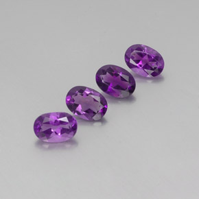 2.82 ct Violet Amethyst Gemstone, Amethyst Gem in Oval Facet Shape for Sale.