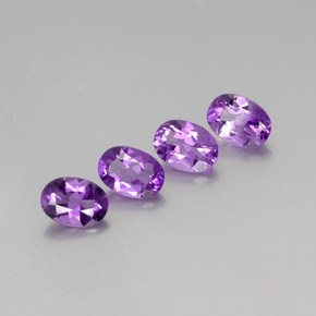 Violeta púrpura intenso Amatista Gema - 0.7ct Forma ovalada (ID: 359713)
