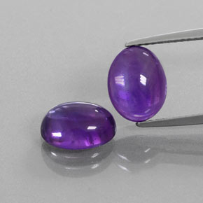 ミディアム薄いバイオレット アメジスト 宝石 - 2.5ct オーバル カボション (ID: 363283)