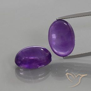 13.57 ct Oval Cabochon Amethyst, 14.1 x 10.1 mm From Brazil, Photo A