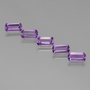 Medium-Dark Purplish Violet Amethyst Gem - 0.9ct Barrel (ID: 372687)
