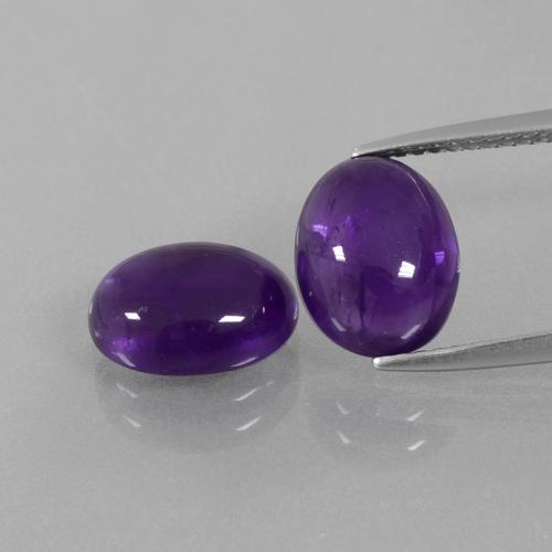 Medium-Light Violet Amethyst Gem - 2.6ct Oval Cabochon (ID: 392273)