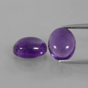 2.5ct Oval Cabochon Violet Amethyst Gem for sale 2.5ct Oval Cabochon Violet Amethyst Gem (ID: 392314)