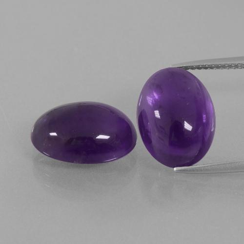 Medium-Light Violet Amethyst Gem - 6.1ct Oval Cabochon (ID: 392669)