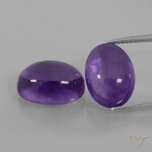 13.76 ct Oval Cabochon Amethyst, 14.1 x 10.1 mm From Brazil, Photo A