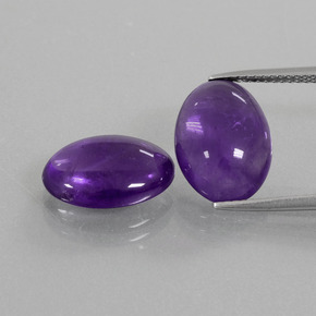 Medium Violet Amethyst Edelstein - 4.9ct Oval Cabochon (ID: 409631)