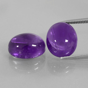 Violet moyen Améthyste gemme - 5.5ct Ovale Cabochon (ID: 410550)