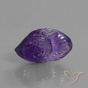 10.52 ct Violet Amethyst Stone, Natural Amethyst in Carved Fish Shape for Sale