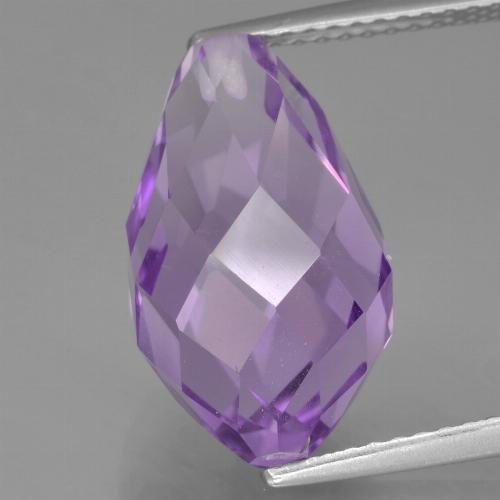 Violeta iris rosáceo Amatista Gema - 8.2ct Biolette medio perforado (ID: 456978)
