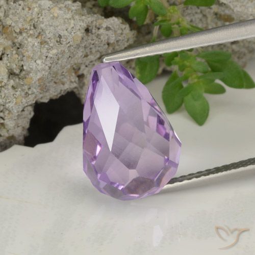 7.13ct Half-drilled Briolette Violet Amethyst from Brazil, Dimension 13.1x9.6 mm, Natural untreated Gemstone, VS Clarity, 1 piece Amethyst in Iris Violet Color, Mohs Hardness of 7 suitable for daily wear jewelry, Symbolizes Calming and Soothing, Photo A