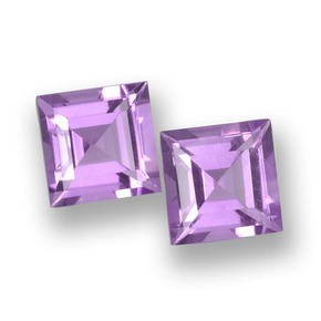 0.9ct Square Step-Cut Violet Amethyst Gem for sale 0.9ct Square Step-Cut Violet Amethyst Gem (ID: 457898)