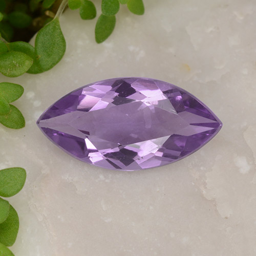 Violeta medio Amatista Gema - 1.4ct Forma marquesa (ID: 494416)