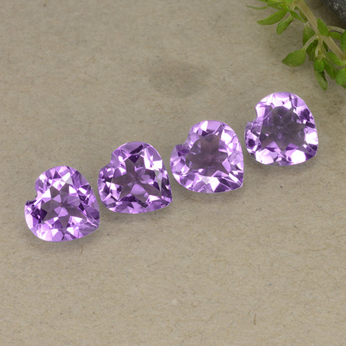 Medium Purplish Violet Аметист Камень - 0.6ct Фасетная огранка формы Сердце (ID: 497240)