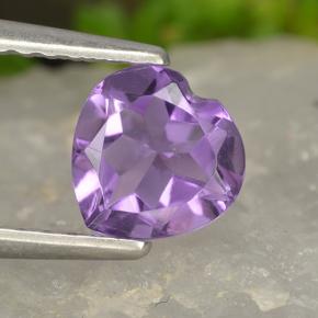 0.8ct Heart Facet Violet Amethyst Gem for sale 0.8ct Heart Facet Violet Amethyst Gem (ID: 497454)