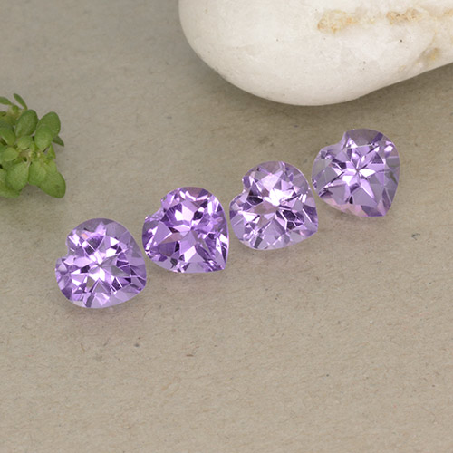 Medium Violet Amethyst Gem - 0.7ct Heart Facet (ID: 497639)