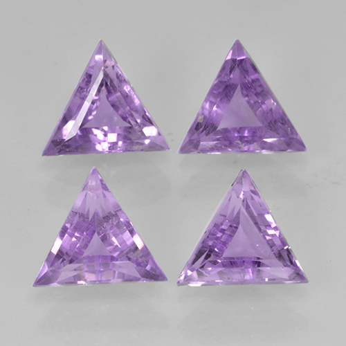 Medium Violet Amethyst Edelstein - 0.6ct Trillantschliff (ID: 501940)
