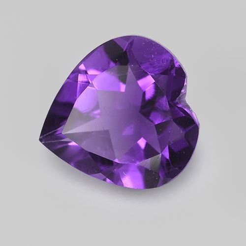 1.50 ct Violet Amethyst Stone, Natural Amethyst in Heart Facet Shape for Sale