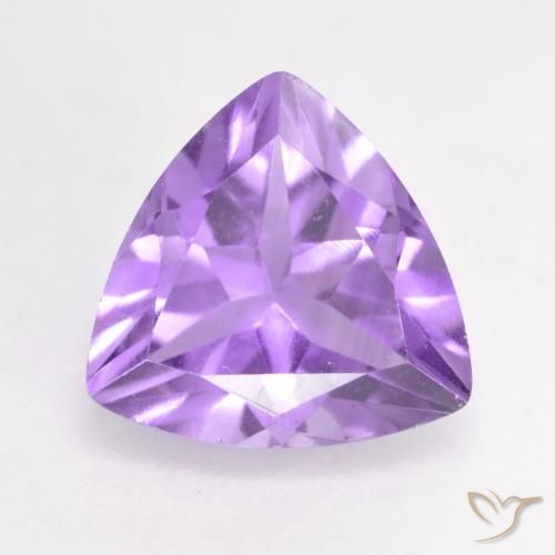 8,1 x 8,1mm violetter Amethyst im Trillantschliff aus Brasilien, Gewicht 1,68 ct, Garantiert echter Edelstein in VS Reinheit, 1 Stück Amethyst - die Farbe ist Iris Violett, Mohs-Härte von 7 Geeignet für den täglichen Gebrauch im Schmuck, Februar Geburtsstein, Photo A