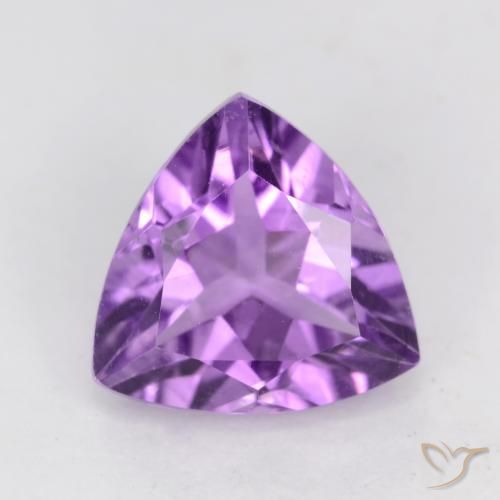 Medium Purplish Violet Amethyst Edelstein - 2.2ct Trillantschliff (ID: 542522)
