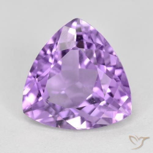 2.86 ct Violet Amethyst Stone, Natural Amethyst in Trillion Facet Shape for Sale