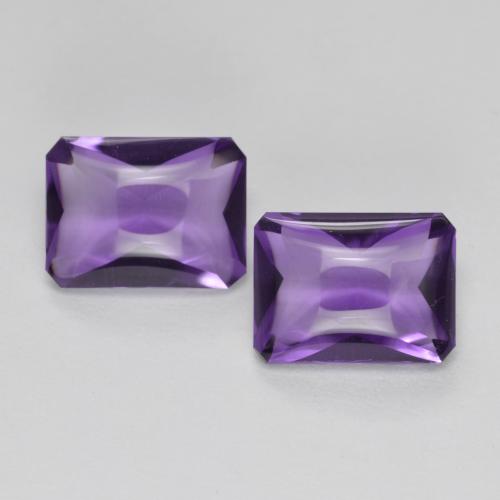 Medium-Light Violet Amethyst Gem - 1.4ct Octagon Buff-Top (ID: 571420)